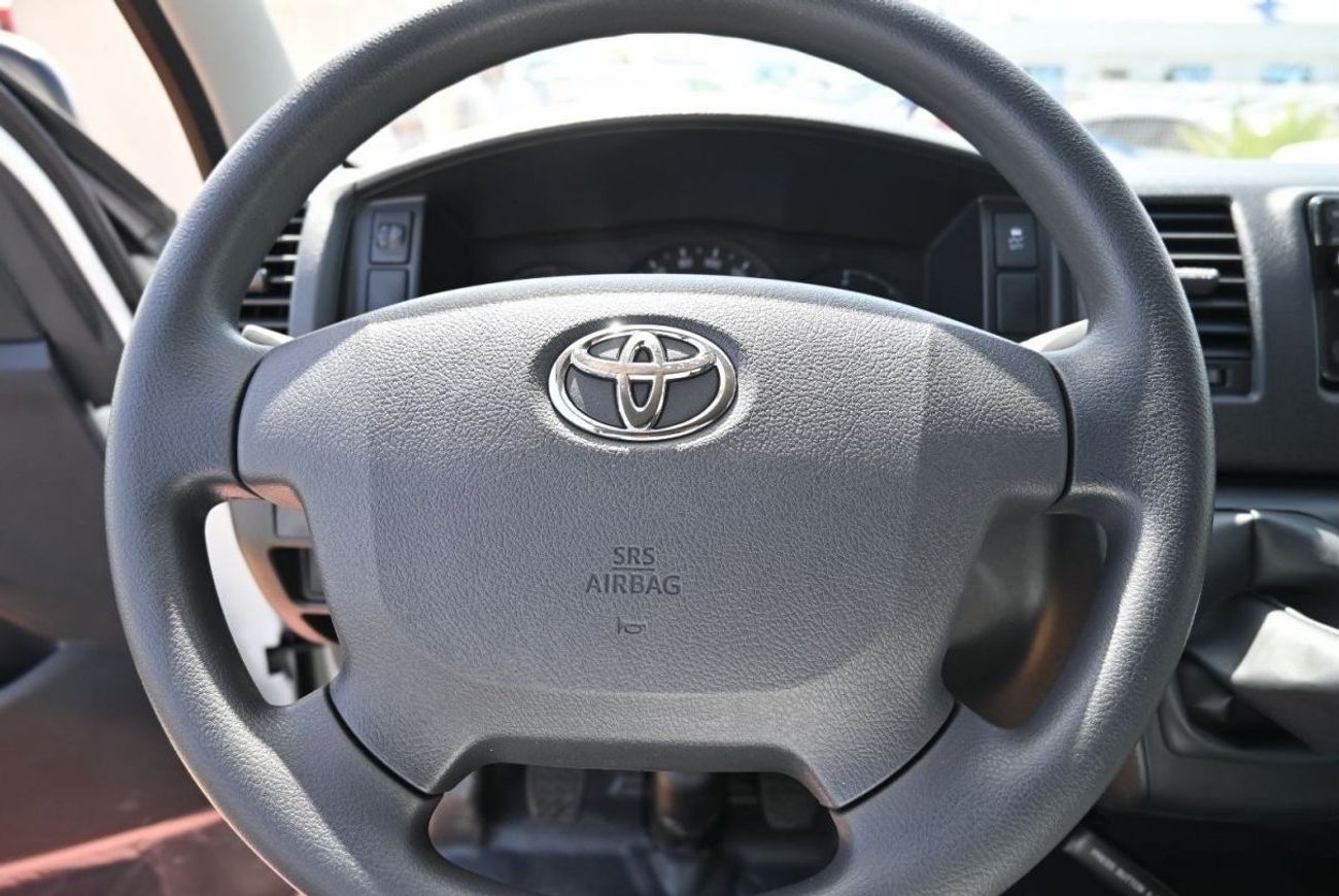 Toyota Hiace Toyota HIACE 2.7L Petrol, VAN, RWD, 5 Doors, Cargo VAN, Manual Transmission, Old Shape, Color White,