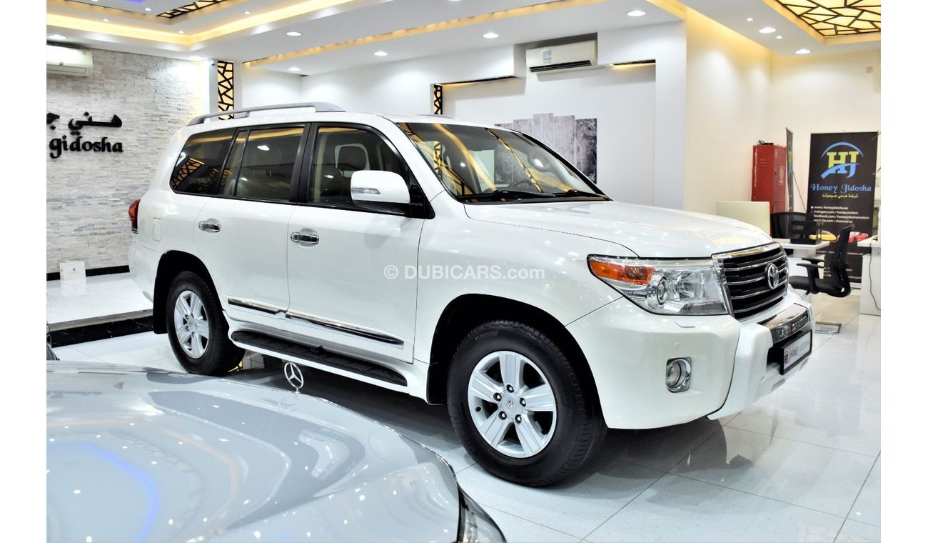 تويوتا لاند كروزر EXCELLENT DEAL for our Toyota Land Cruiser GXR ( 2013 Model ) in White Color GCC Specs