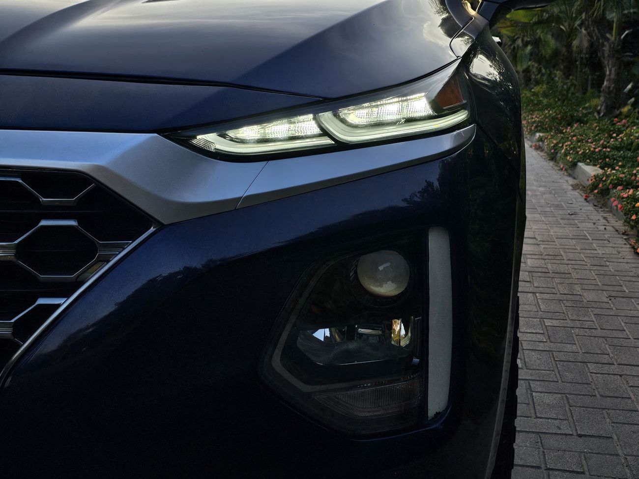 هيونداي سانتا في // 0% DP // Monthly 1150 AED // Dubai Registered // Perfect Condition