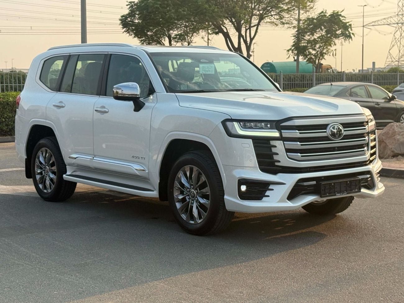 تويوتا لاند كروزر VXR