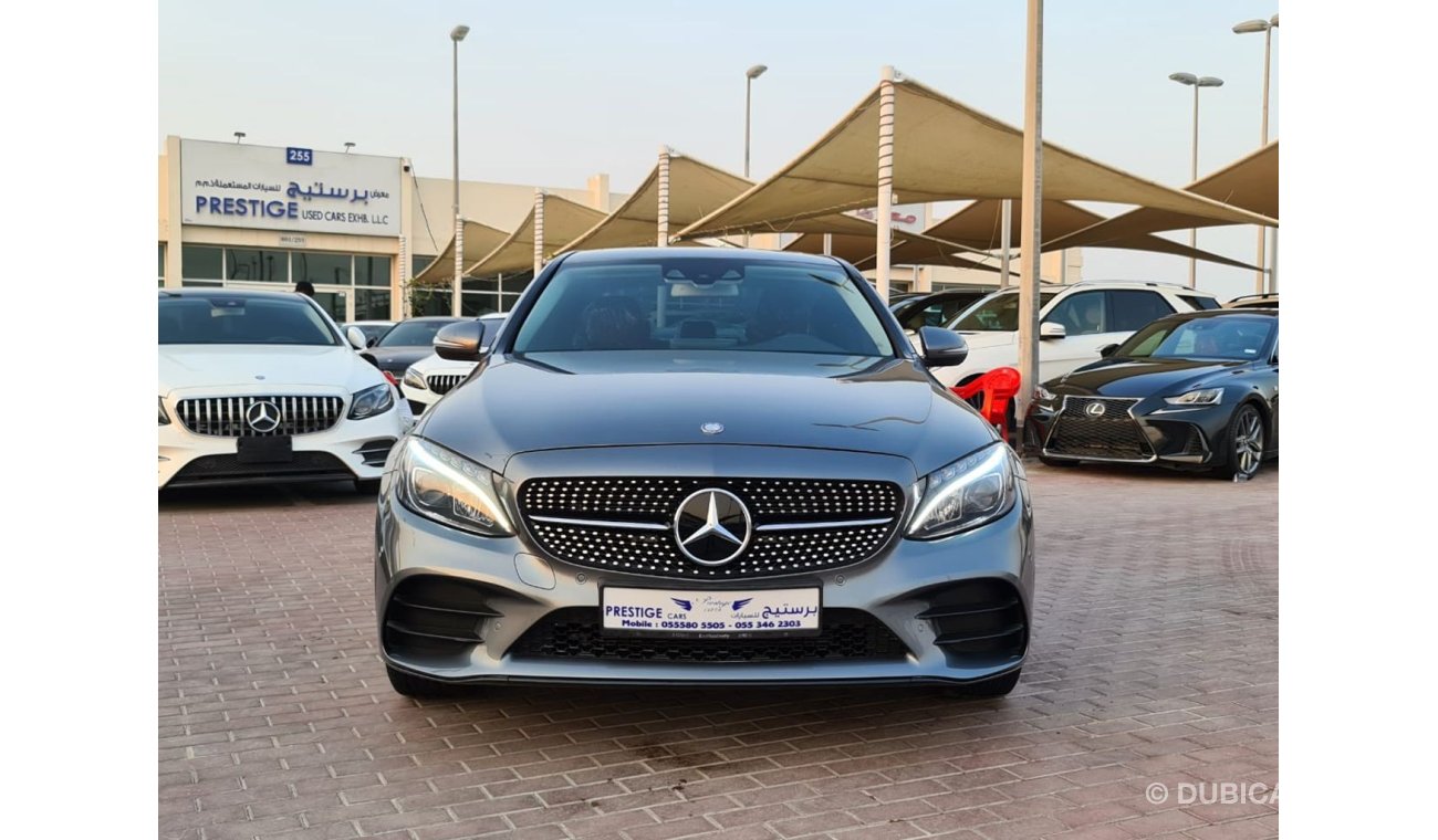 مرسيدس بنز C200 الشارقة