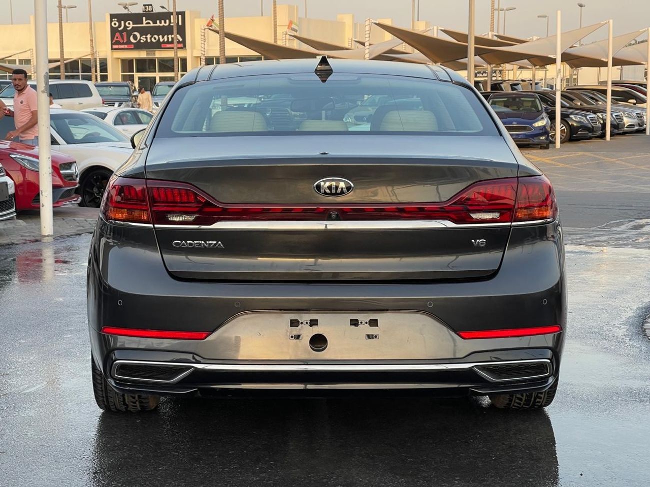 Kia Cadenza Kia Cadenza_Gcc_2021_Excellent_Condition _Full option