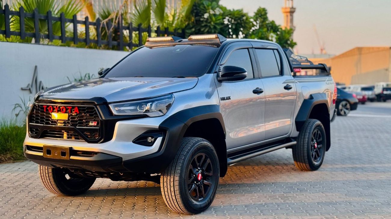 تويوتا هيلوكس -