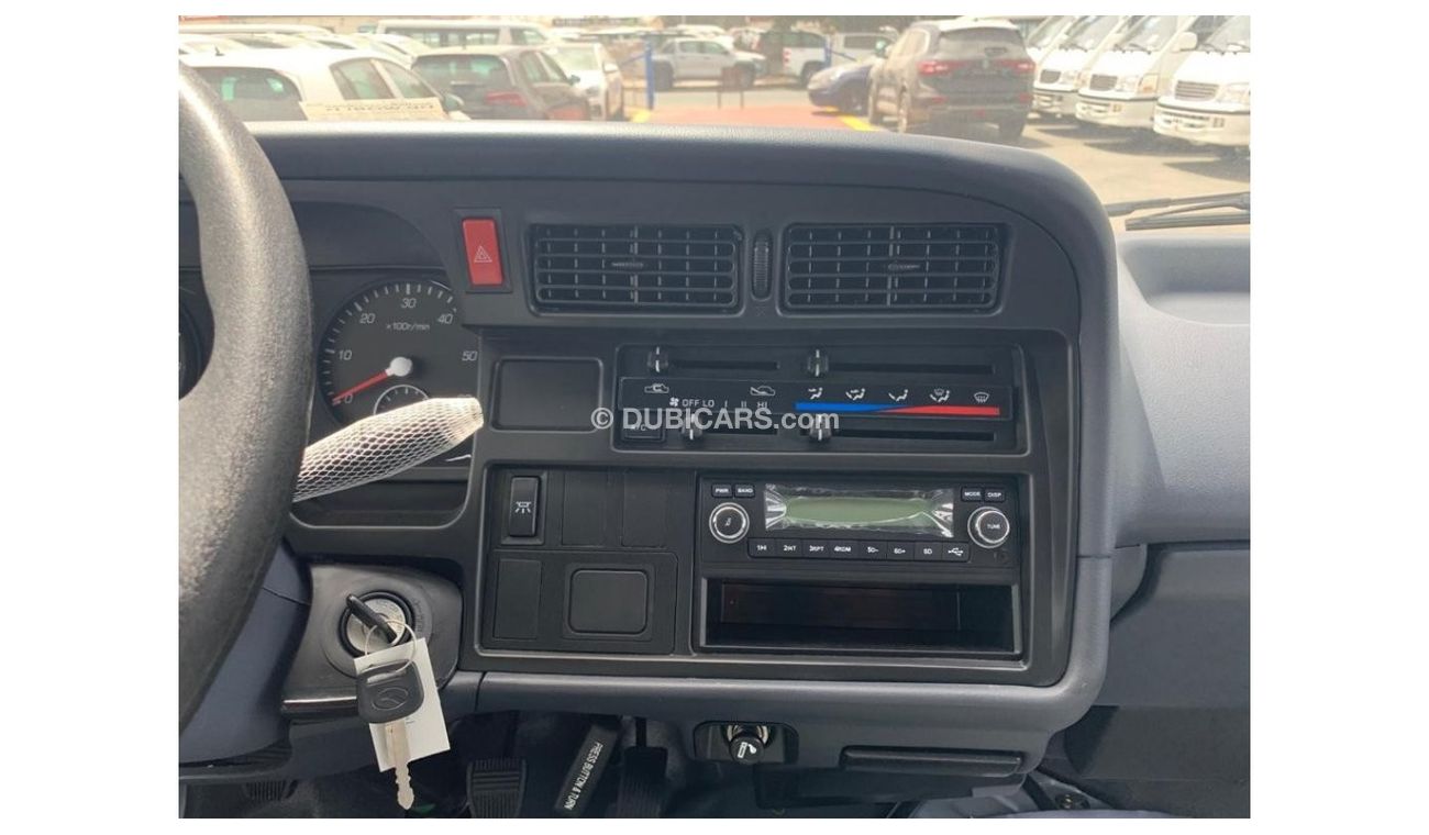 King Long Kingo KING LONG CHINA VAN MODEL 2021 WITH LEATHERS SEATS AND POWER WINDOWS FOR EXPORT ONLY