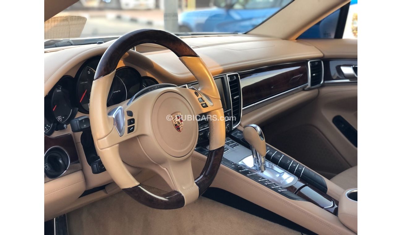 Porsche Panamera PORSCHE PANEMERA MODEL 2013 GCC CAR PERFECT CONDITION FULL OPTION SUN ROOF LEATHER SEATS BACK CAMERA