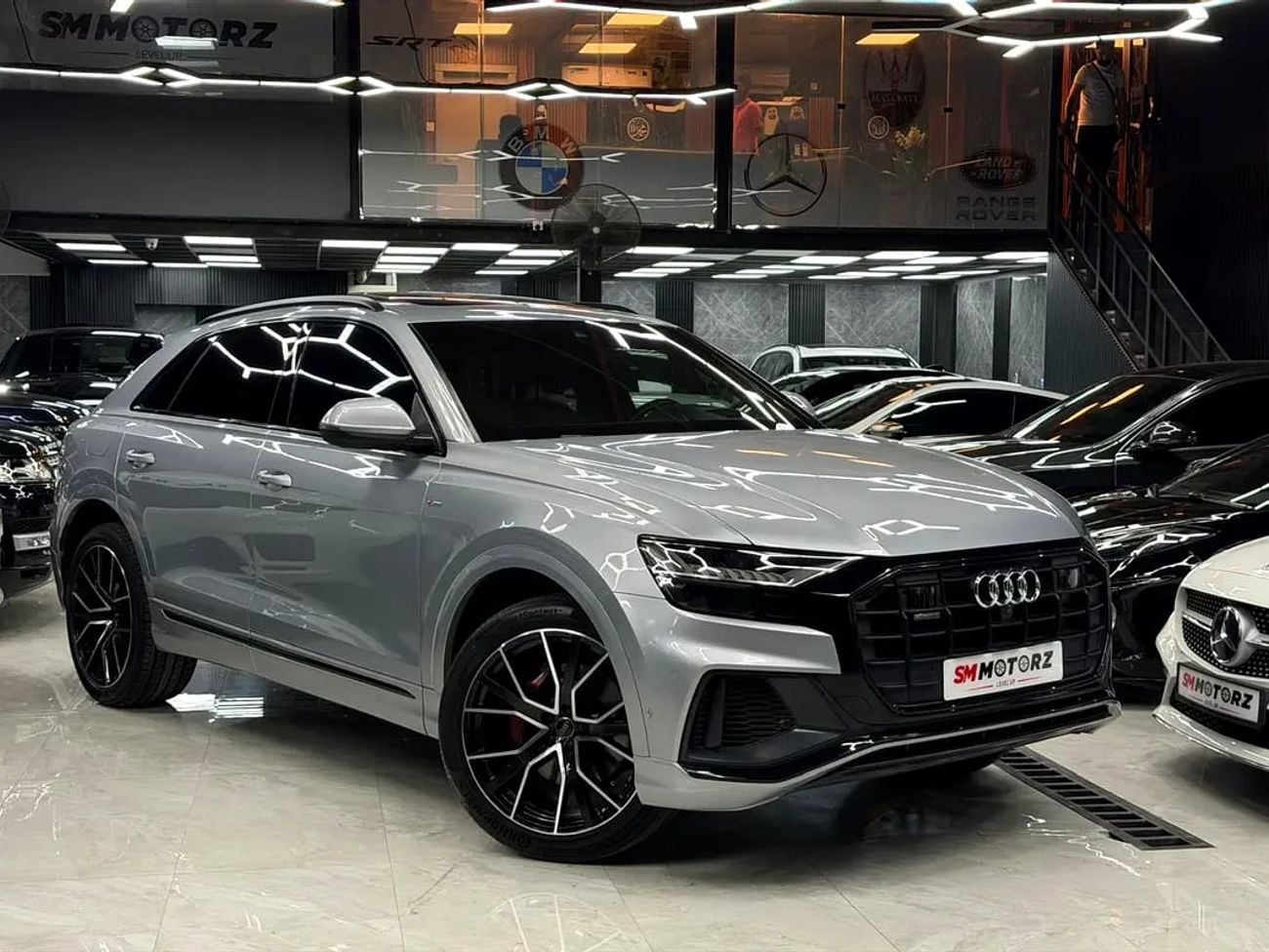 Audi Q8 55 TFSI S-LINE
