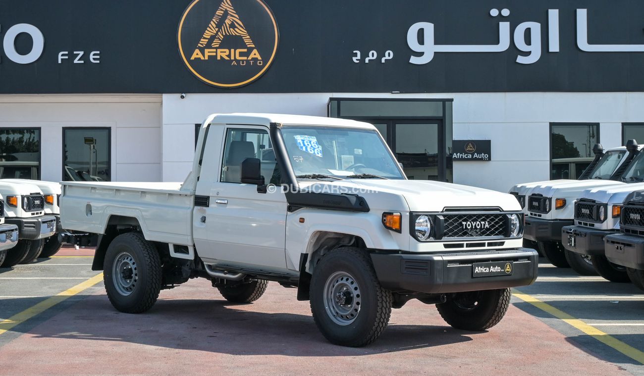 Toyota Land Cruiser Pick Up LC79 2.8L YM 2024 BASIC