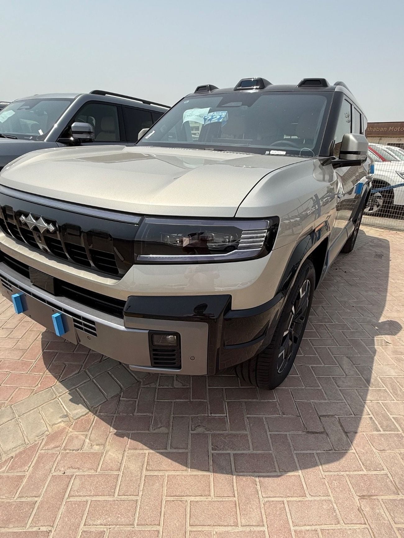 BYD Leopard 8 FLAGSHIP (NGCC)