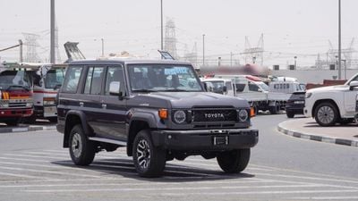 Toyota Land Cruiser 70 LX 4.0 L V6