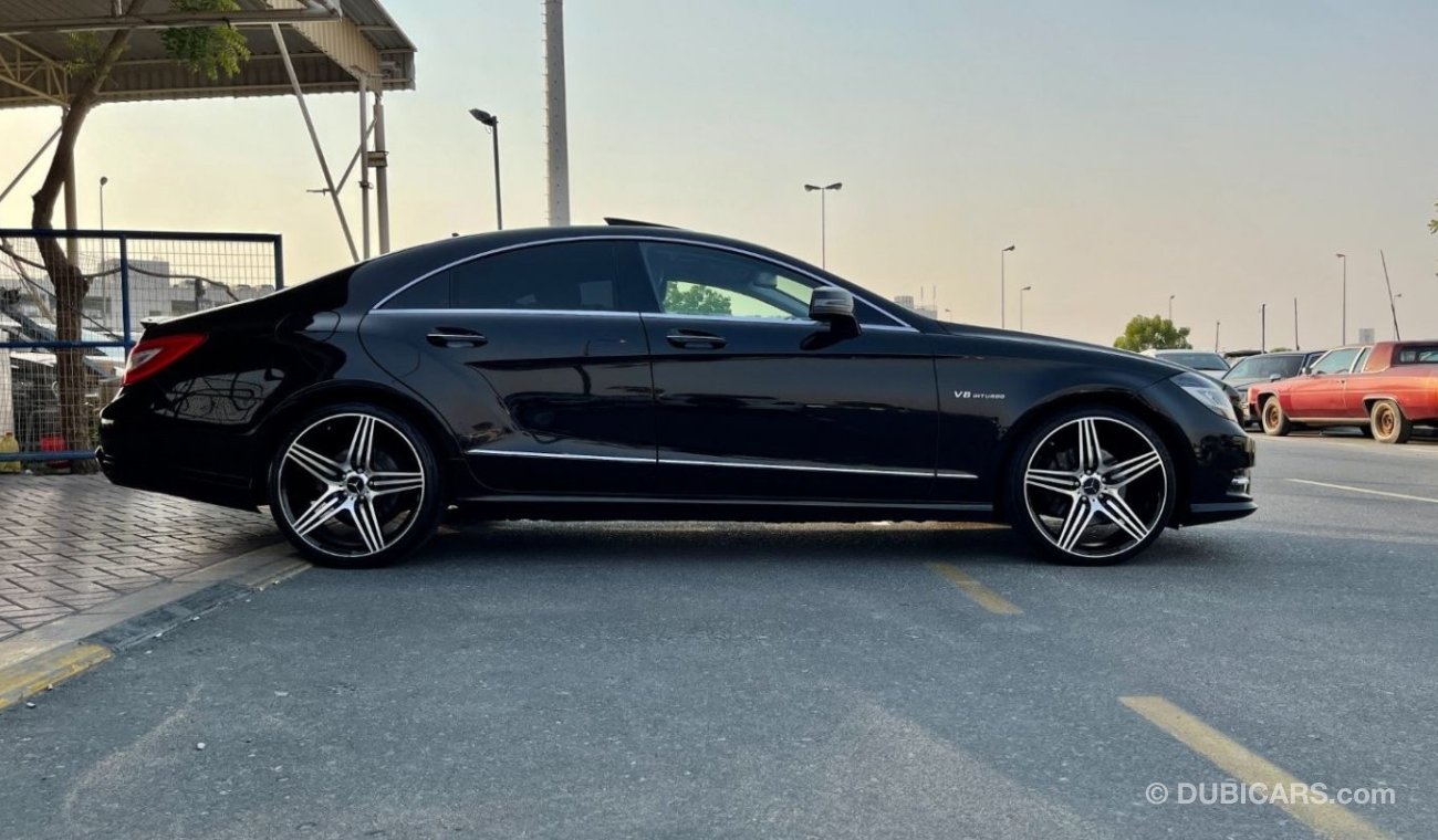 Mercedes-Benz CLS 350 Pre Owned Mercedes Benz CLS 350 Blue Efficiency