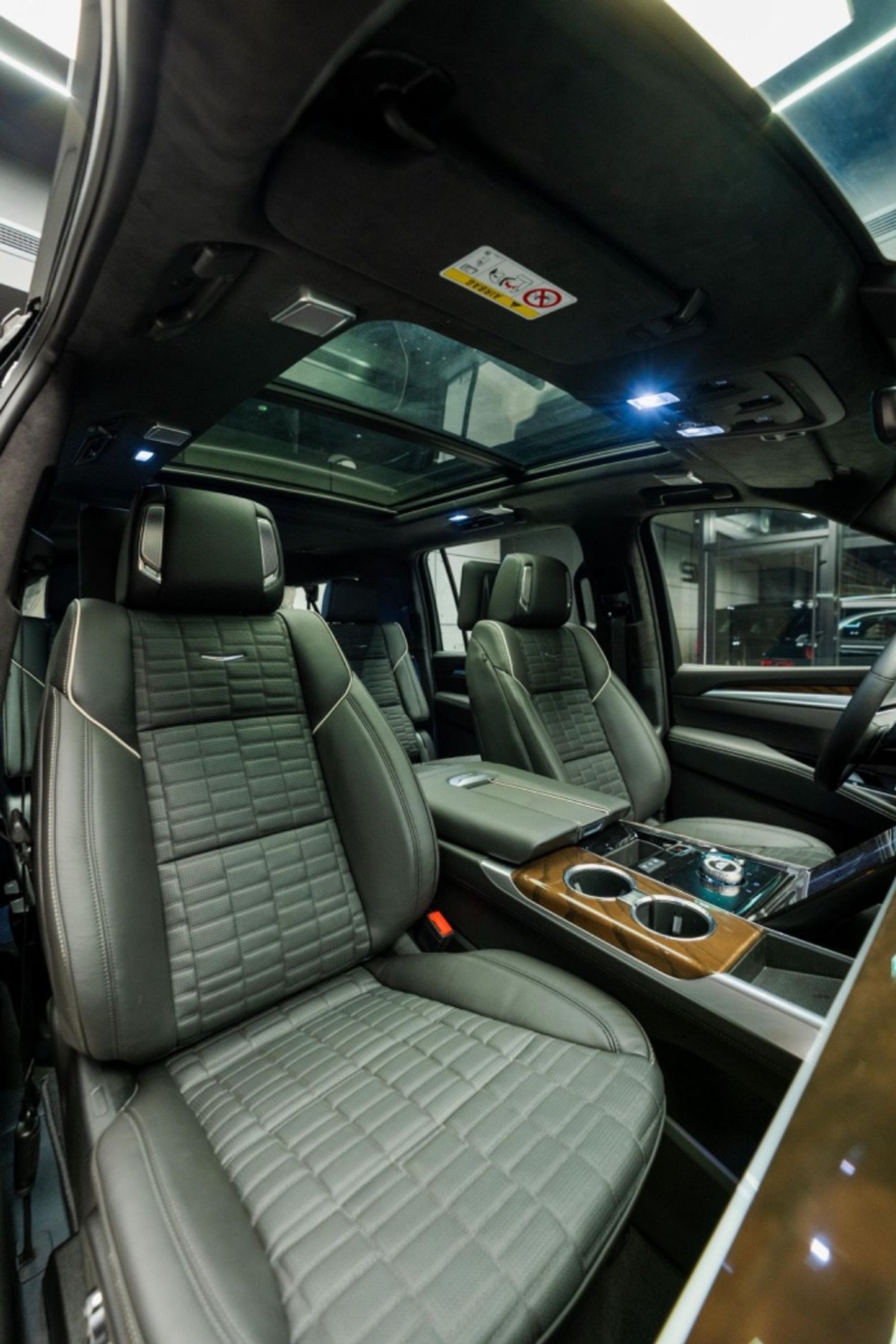 Cadillac Escalade Sport Platinum 6.2L AWD