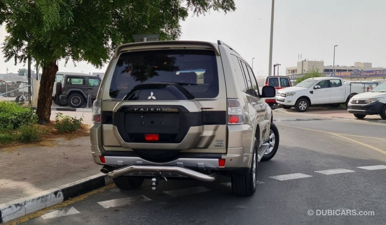 Mitsubishi Pajero GLS Top GLS Top Full Option GCC Low Mileage