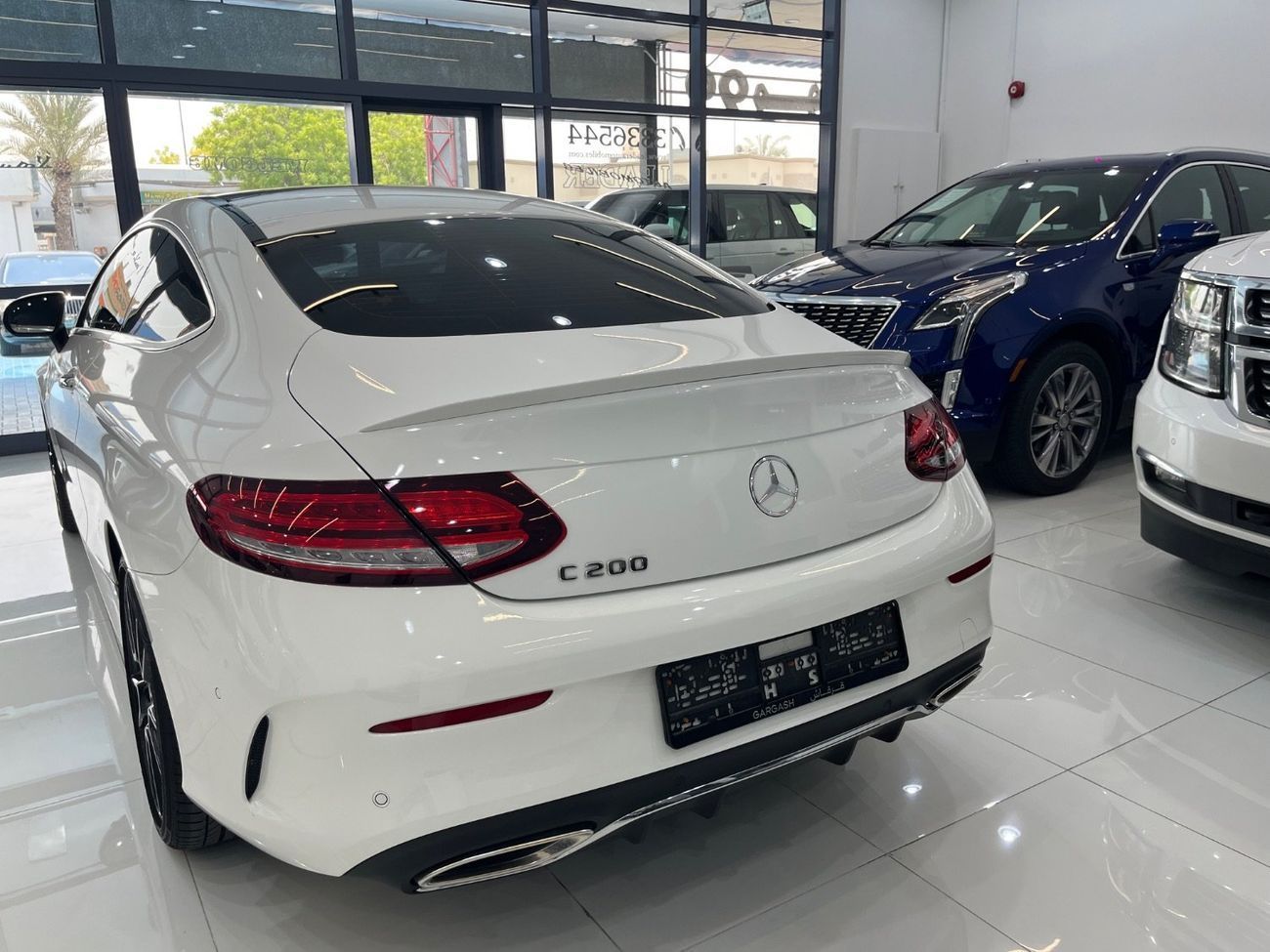 مرسيدس بنز C 200 Premium 2.0L
