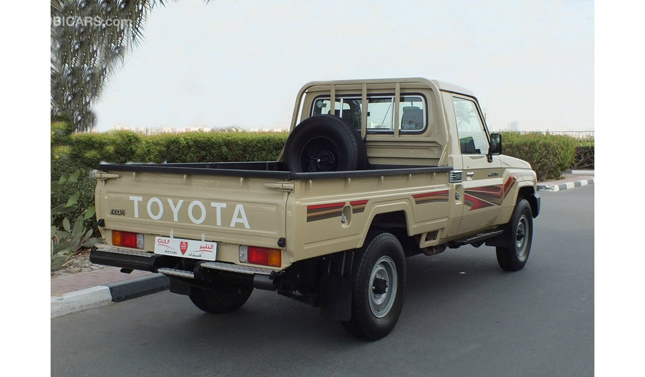 Toyota Land Cruiser Pick Up EXR V6