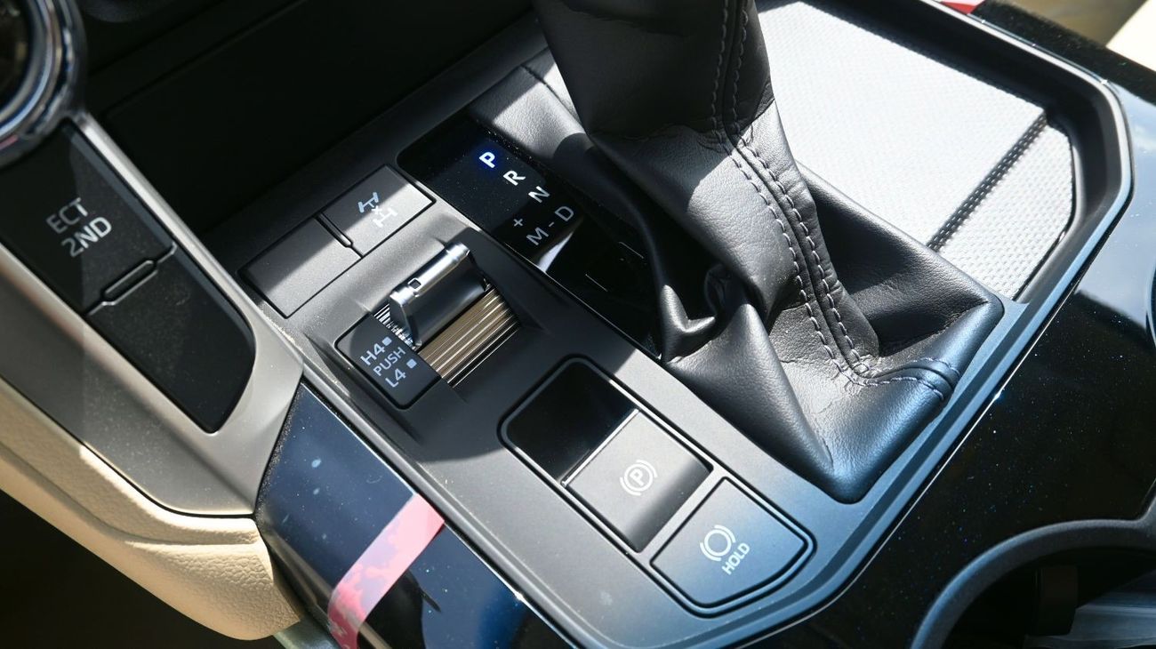 Toyota Land Cruiser GX 3.3L TOYOTA LAND CRUISER 300 GX DIESEL 3.3L 2024