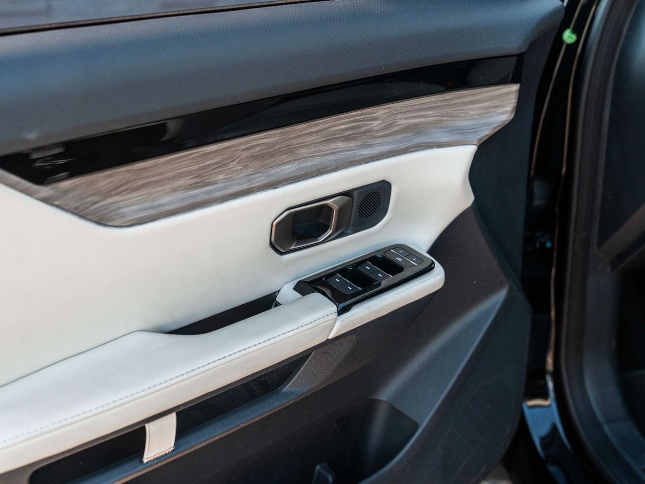 Jetour Dashing AED 1,494 PM • DASHING 1.6L TURBO LUXURY • LOW KM • OFFICIAL JETOUR AGENCY WARRANTY UNTIL 2030