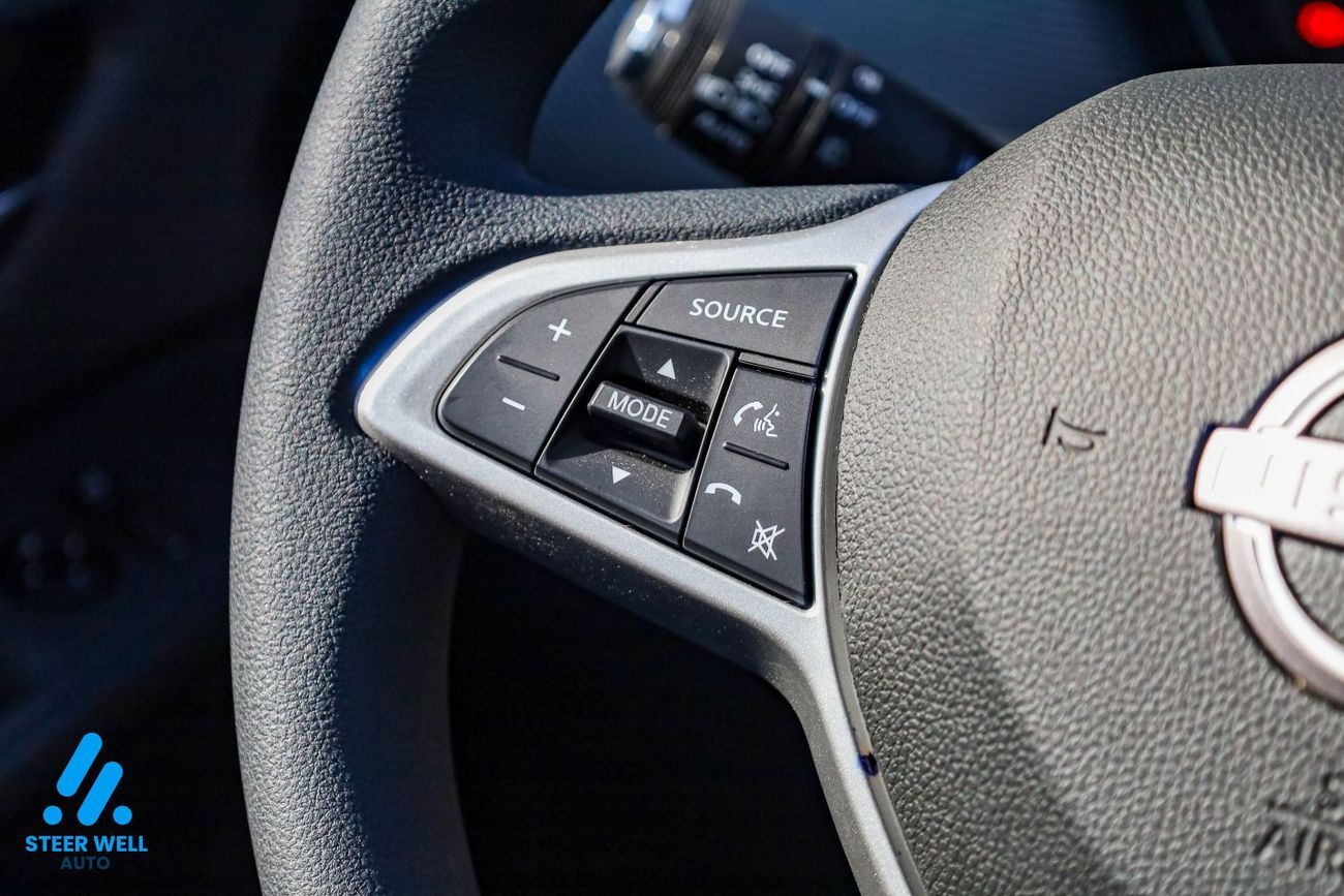 نيسان ماغنيت SV