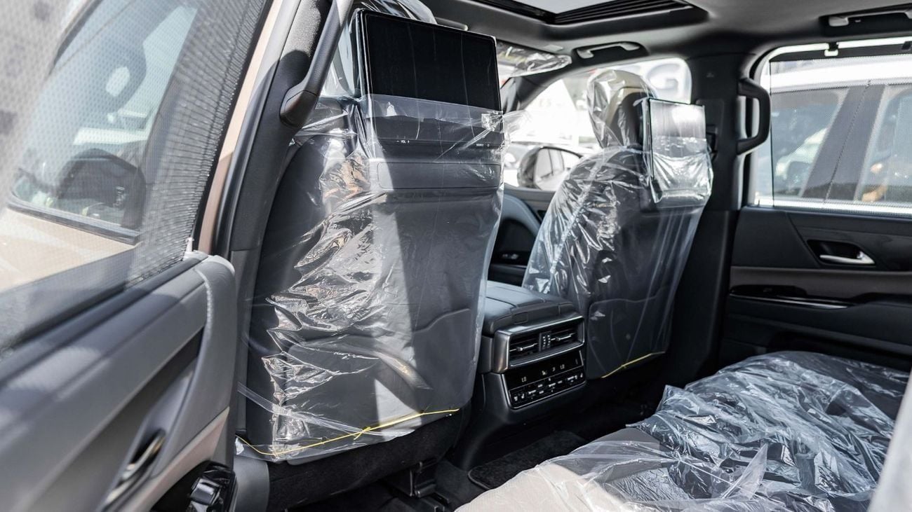 لكزس LX 600 2025 Lexus LX600 Over-Trail 3.5L AT Petrol (Beige-Black) No MarkLevinson