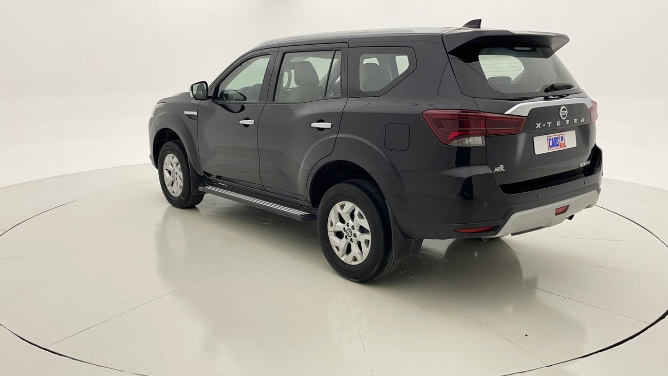 نيسان إكستيرا TITANIUM 2.5 | بدون دفعة مقدمة | اختبار القيادة في المنزل