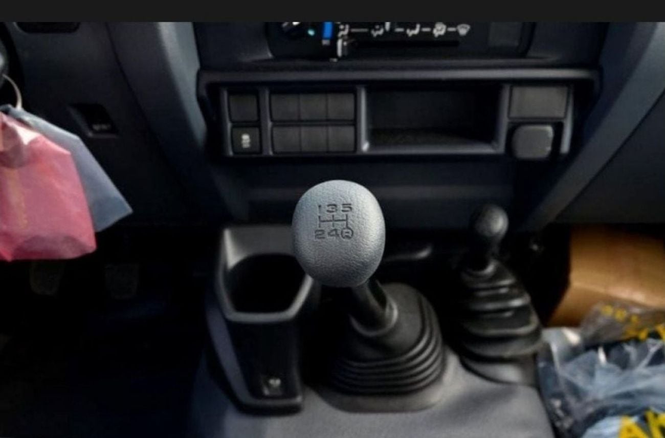 تويوتا لاند كروزر بيك آب 4.5L TURBO DIESEL V8 DOUBLE CAB 2024