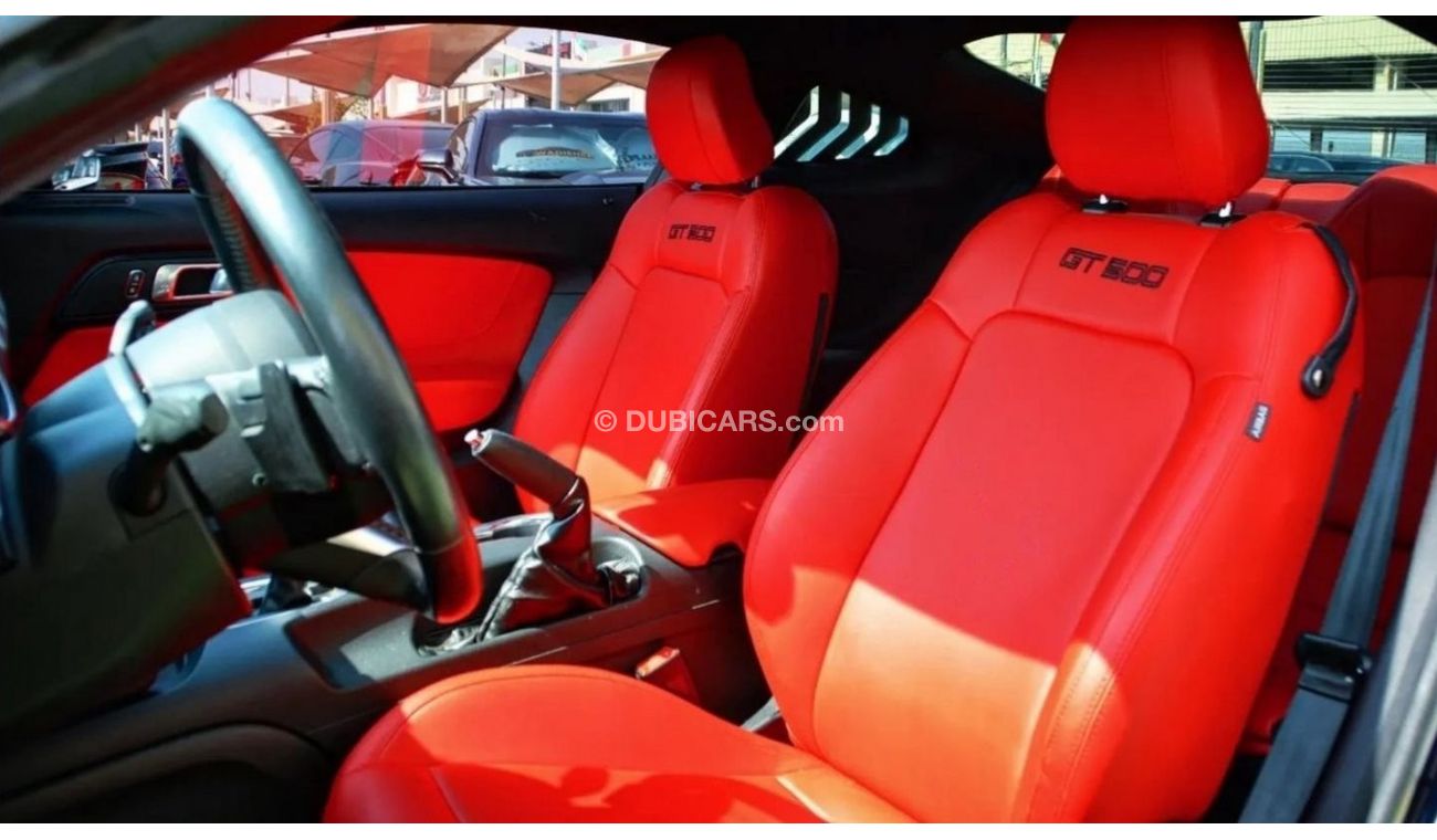 Ford Mustang EcoBoost *Shelby Kit* Mustang V4 Turbo 2018/ Leather interior/ Less Miles/ Excellent Condition