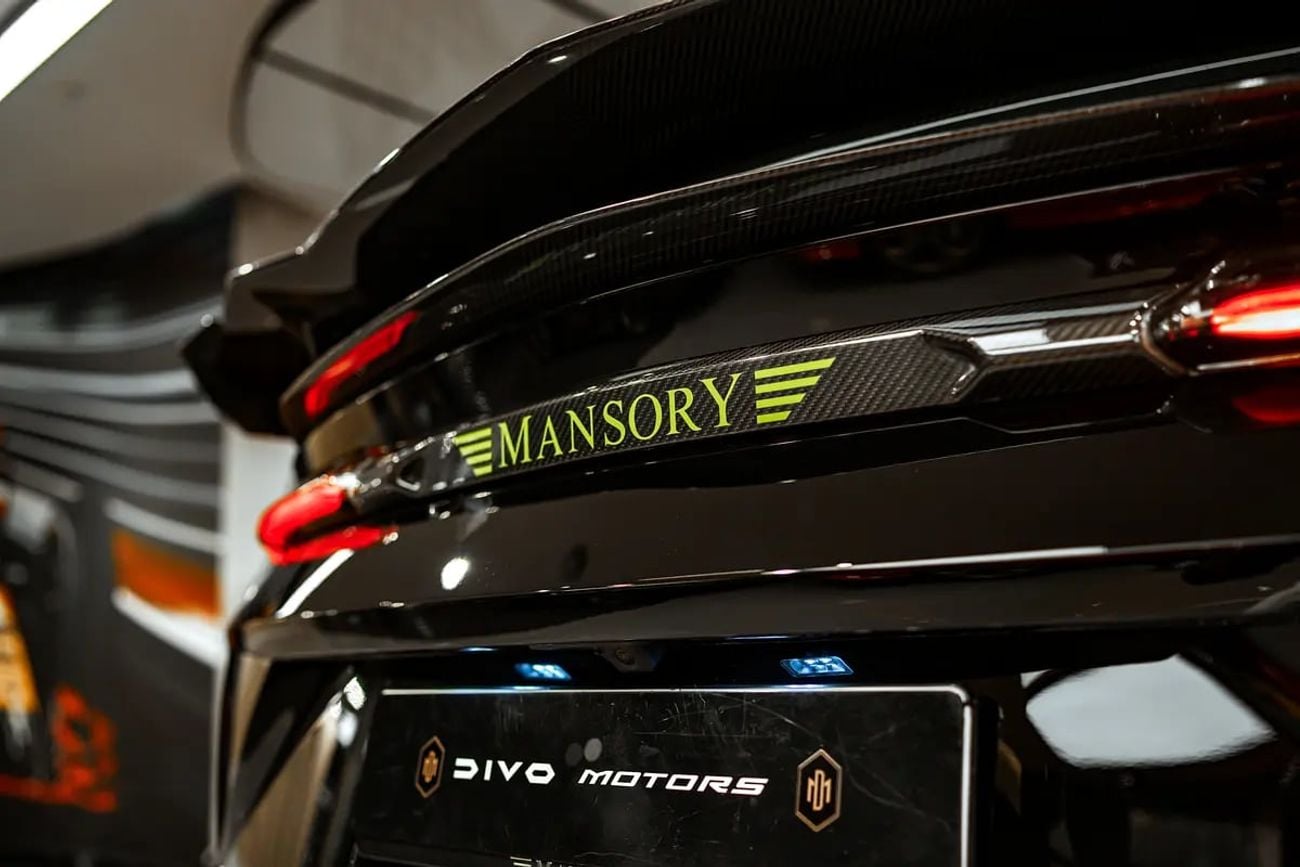 لامبورغيني اوروس Mansory Edition - American Specs - GCC/UAE Ready
