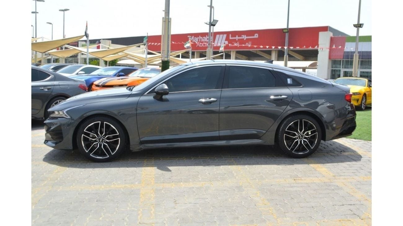 كيا K5 CLEAN TITLE //FULL OPTION--VERY GOOD CONDITION/تدخل السعودية