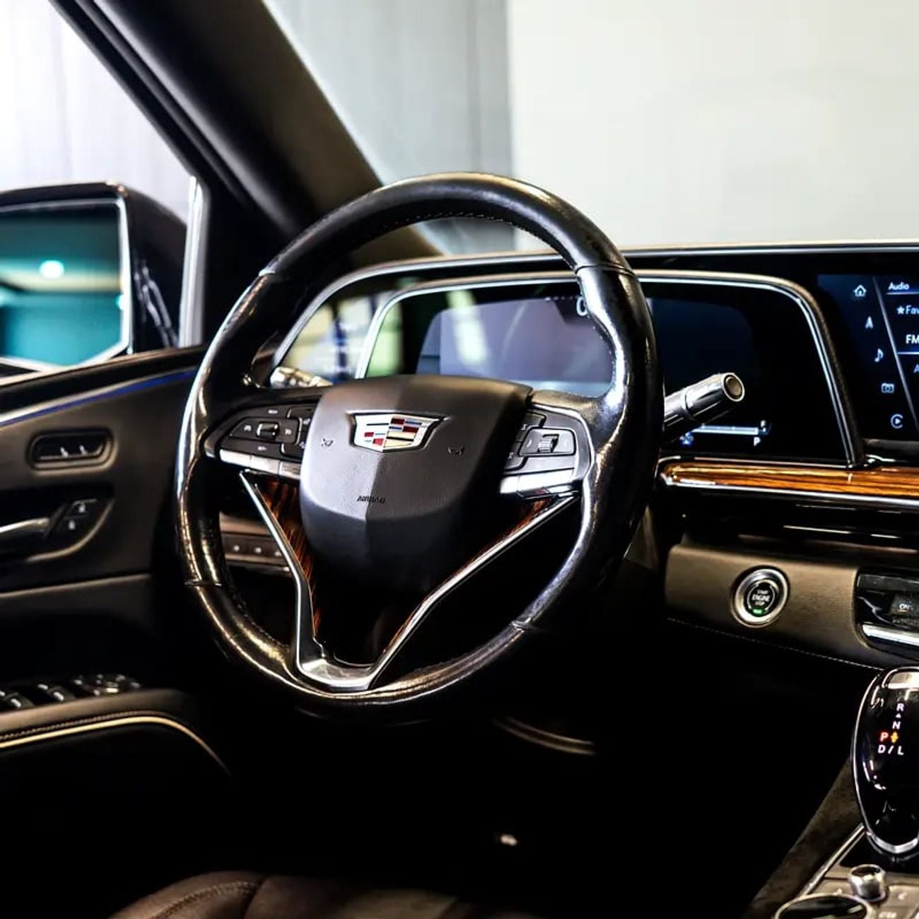 كاديلاك إسكالاد Premium Luxury 6.2L 4WD 3,736 P.M • 0% Downpayment • Premium Luxury • 1 Year Warranty and FDSH