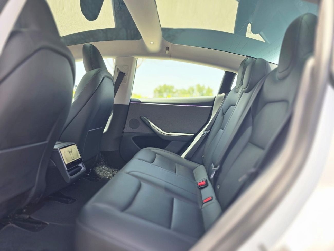 تسلا موديل 3