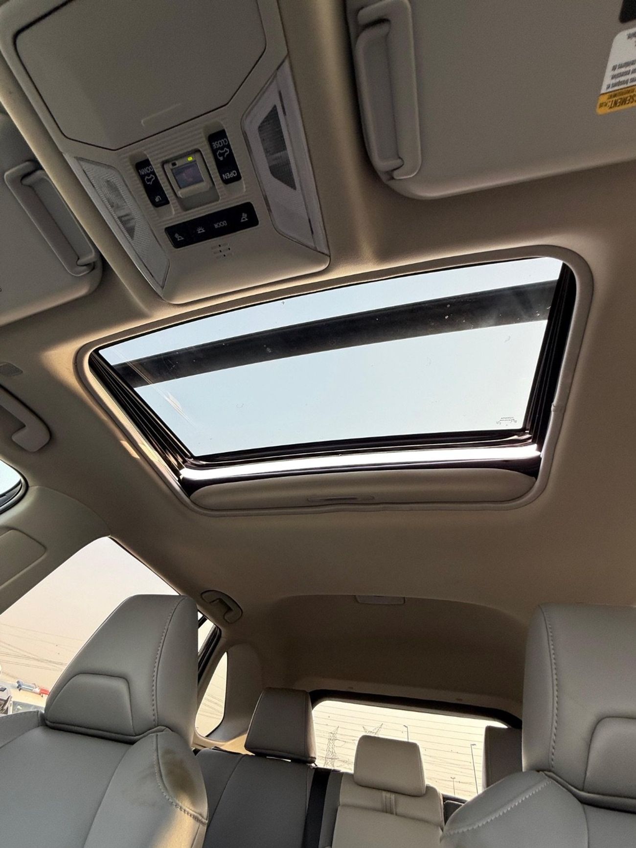 Toyota RAV4 XLE Premium 2.5 Full Option 2025