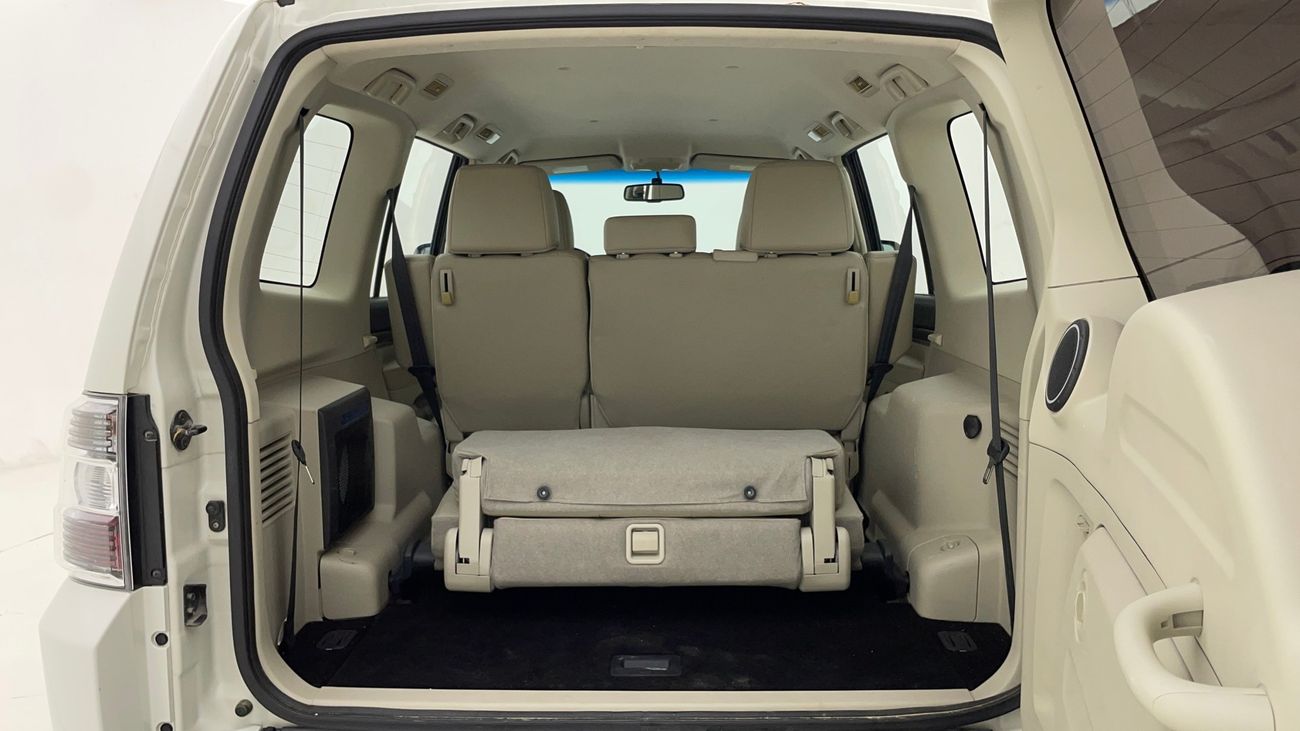 Mitsubishi Pajero GLS HIGHLINE 3.8 | Zero Down Payment | Home Test Drive