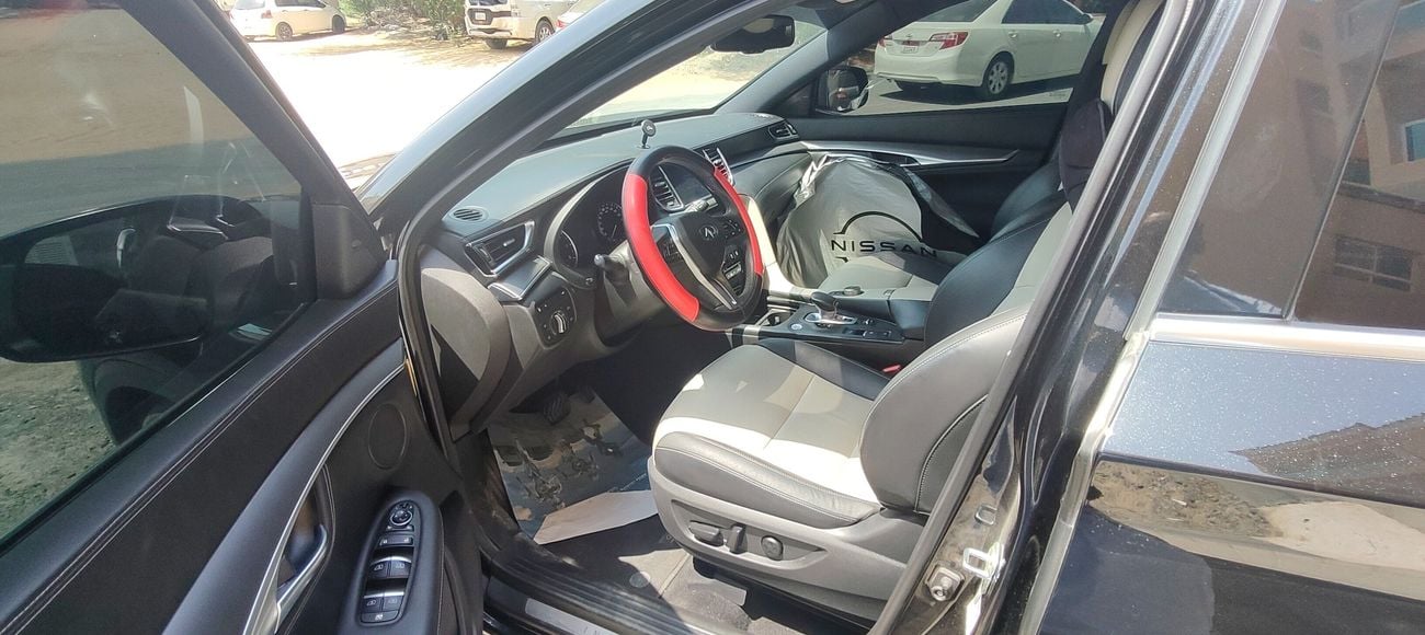 إنفينيتي QX55 LUXE