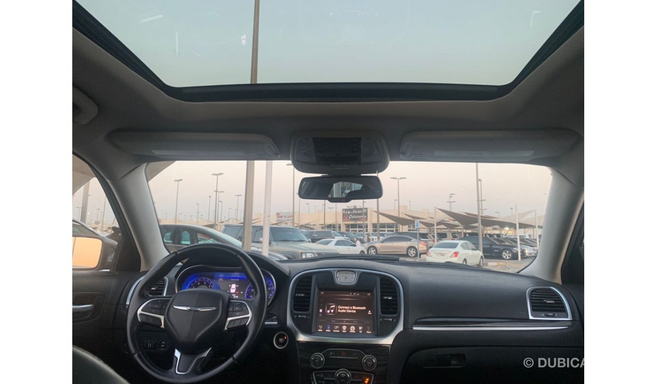 Chrysler 300C Chrysler C300_2016_Excellent_Condition _Full option