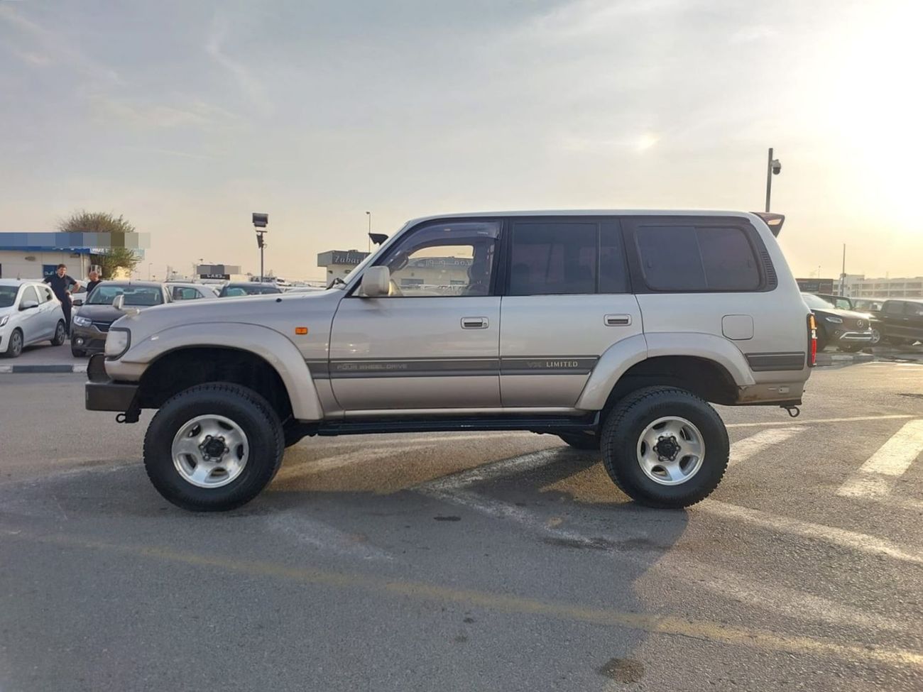 Toyota Land Cruiser TOYOTA LAND CRUISER SUV RHD 1994 MODEL 4.1 L DIESEL AUTOMATIC(PM47559)