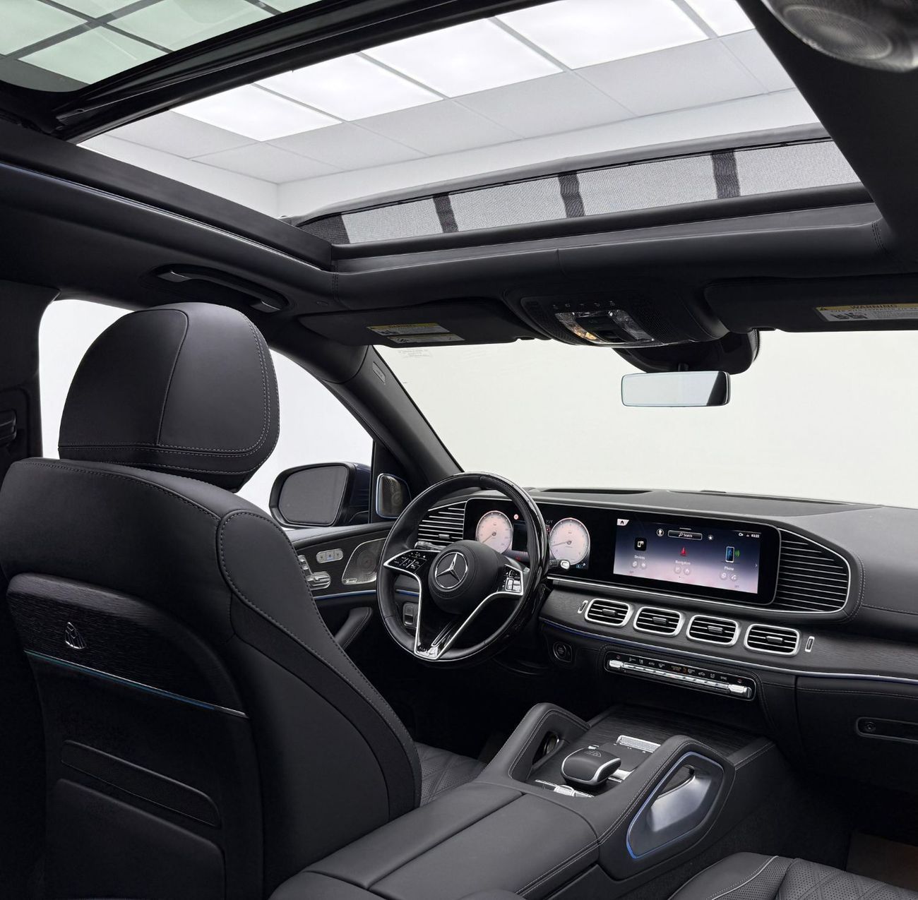 مرسيدس مايباخ gls600 مايباخ 2024 Mercedes Maybach GLS600, Warranty, Very Low Km, Executive Seats, Excellent Condition