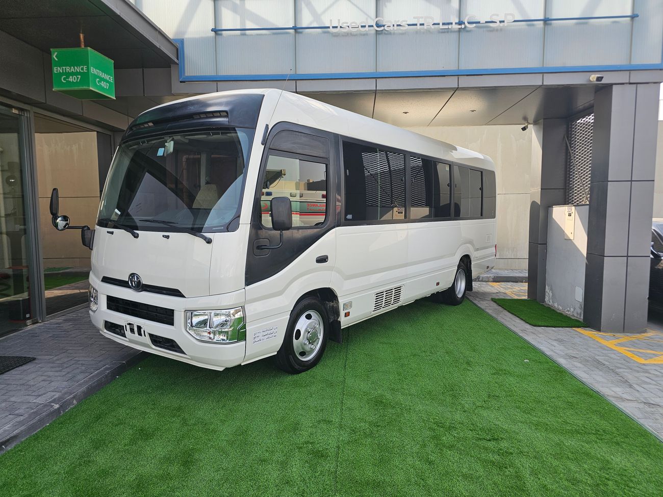 تويوتا كوستر / DIESEL / V6 4.2L / 24 SEATS / GCC