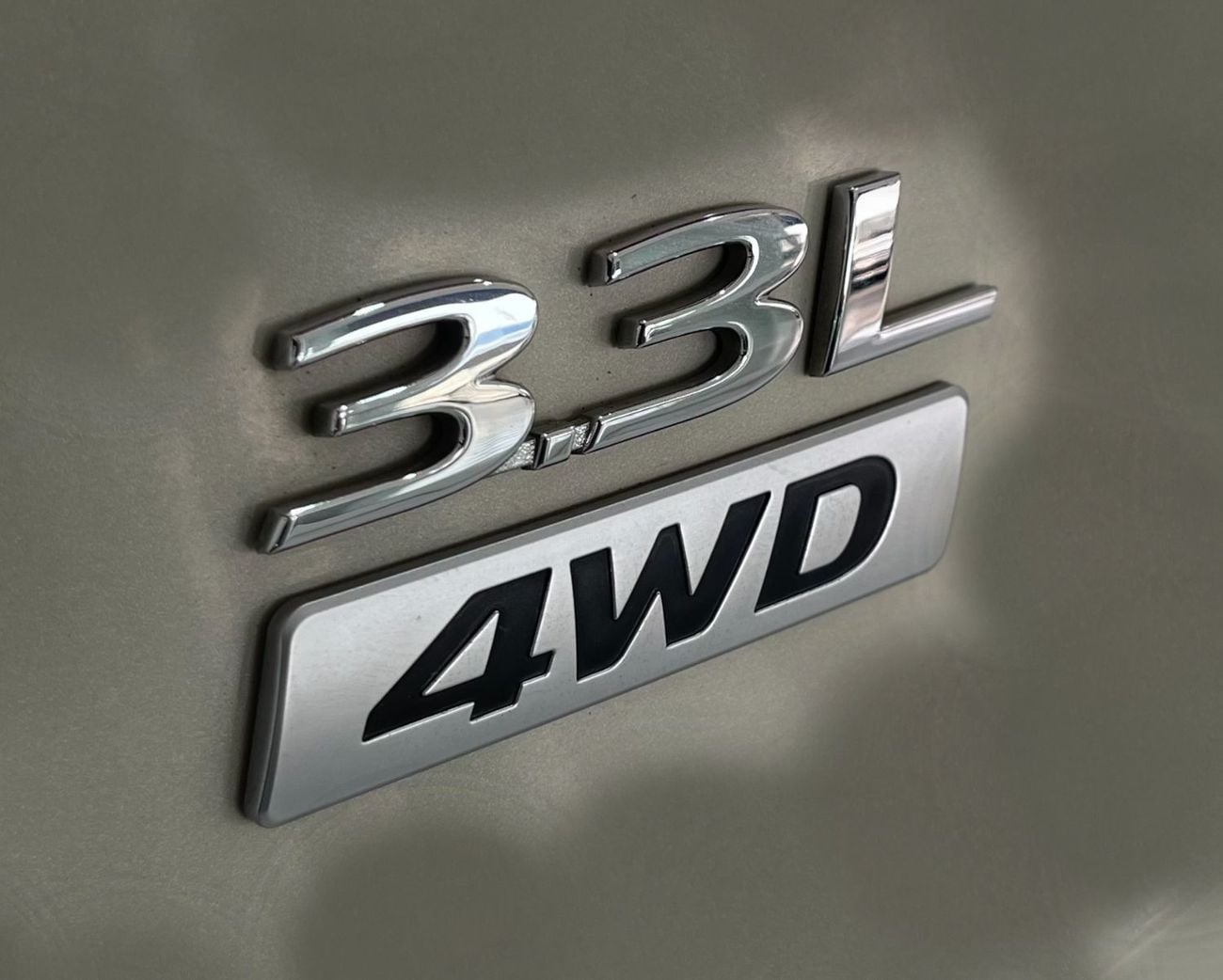 Hyundai Santa Fe GLS 3.3L-6CYL GCC SPECIFICATION