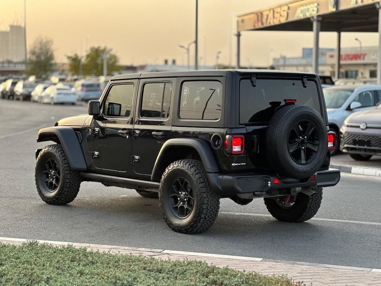 جيب رانجلر SAHARA CITY Unlimited Sport S 2.0L A/T