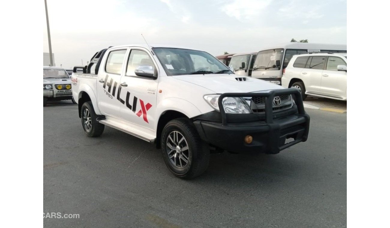 تويوتا هيلوكس TOYOTA HILUX PICK UP RIGHT HAND DRIVE (PM 875)