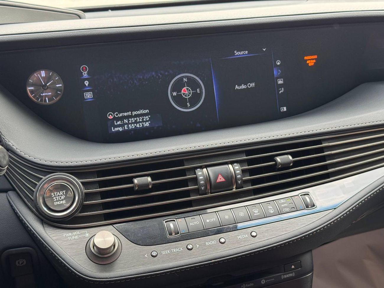 لكزس LS 500 محرك V6 سعة 3.5 لتر / أعلى المواصفات لكبار الشخصيات / كاميرات 360 درجة / تدليك لجميع المقاعد / بحالة