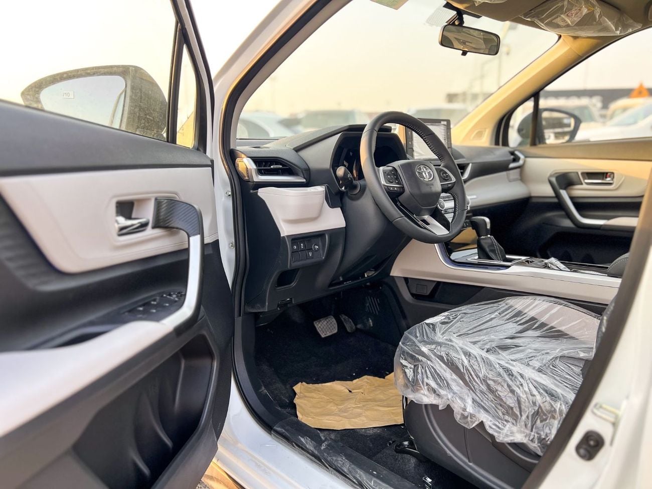 تويوتا فيلوز GX - EXPORT ONLY - Toyota Veloz G 1.5L