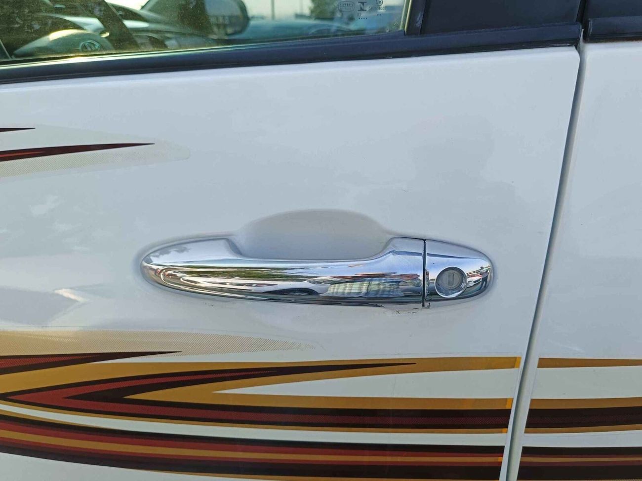 تويوتا هيلوكس / PATROL MANUAL/ 4WD/ AUTO WINDOWS/ FULL OPT/ ALLOY RIMS/ WIDE BODY/LOT#31638