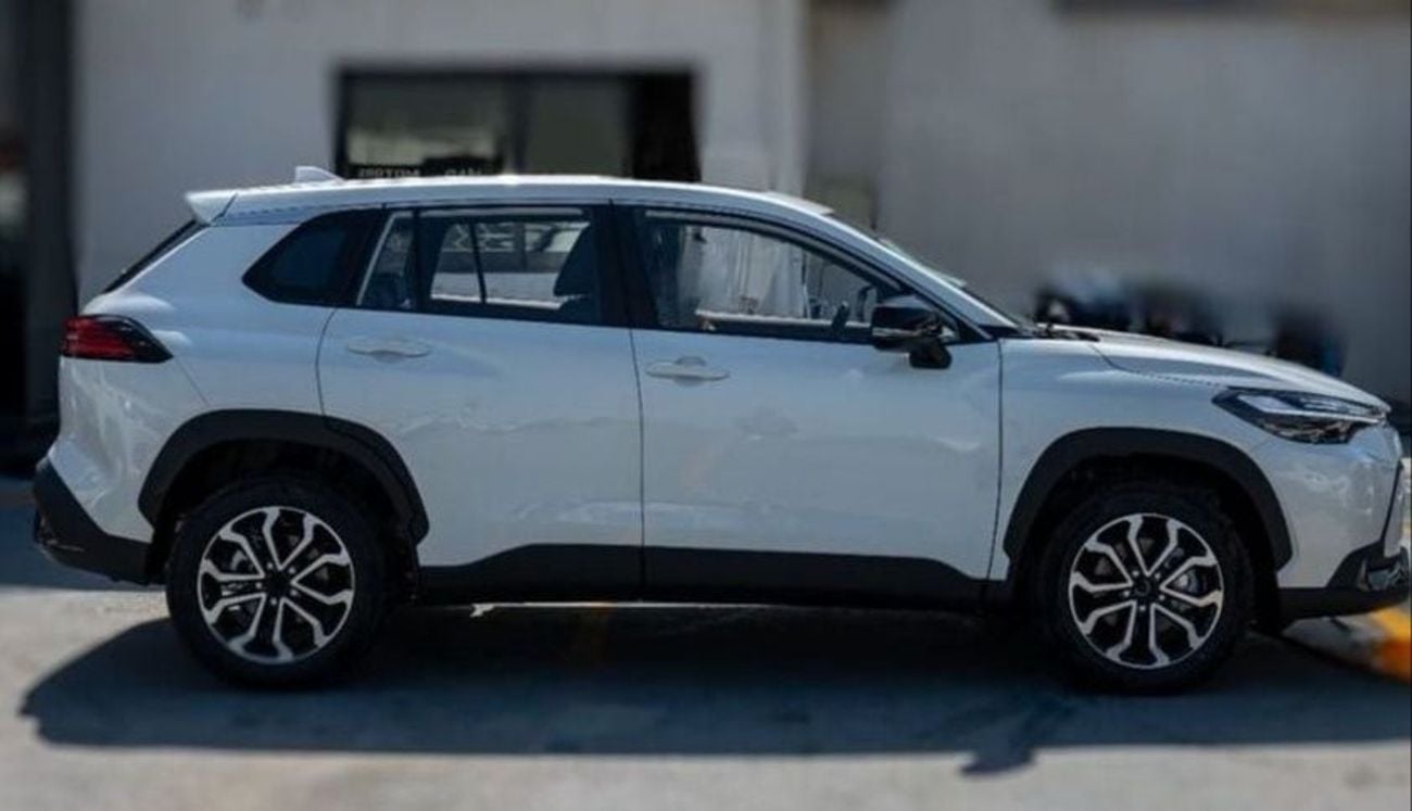 Toyota Frontlander TOYOTA FRONTLANDER LUXURY  2.0L HYBRID  MODEL 2025