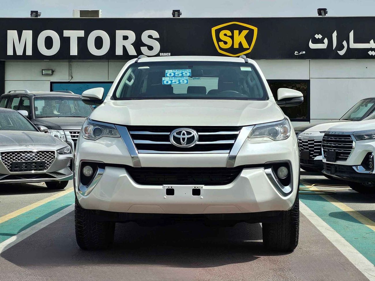 Toyota Fortuner EXR/ V4/ 4WD/ DVD REAR CAMERA/ LEATHER SEATS/ ORG MILEAGE/1189 MONTHLY/LOT#99205
