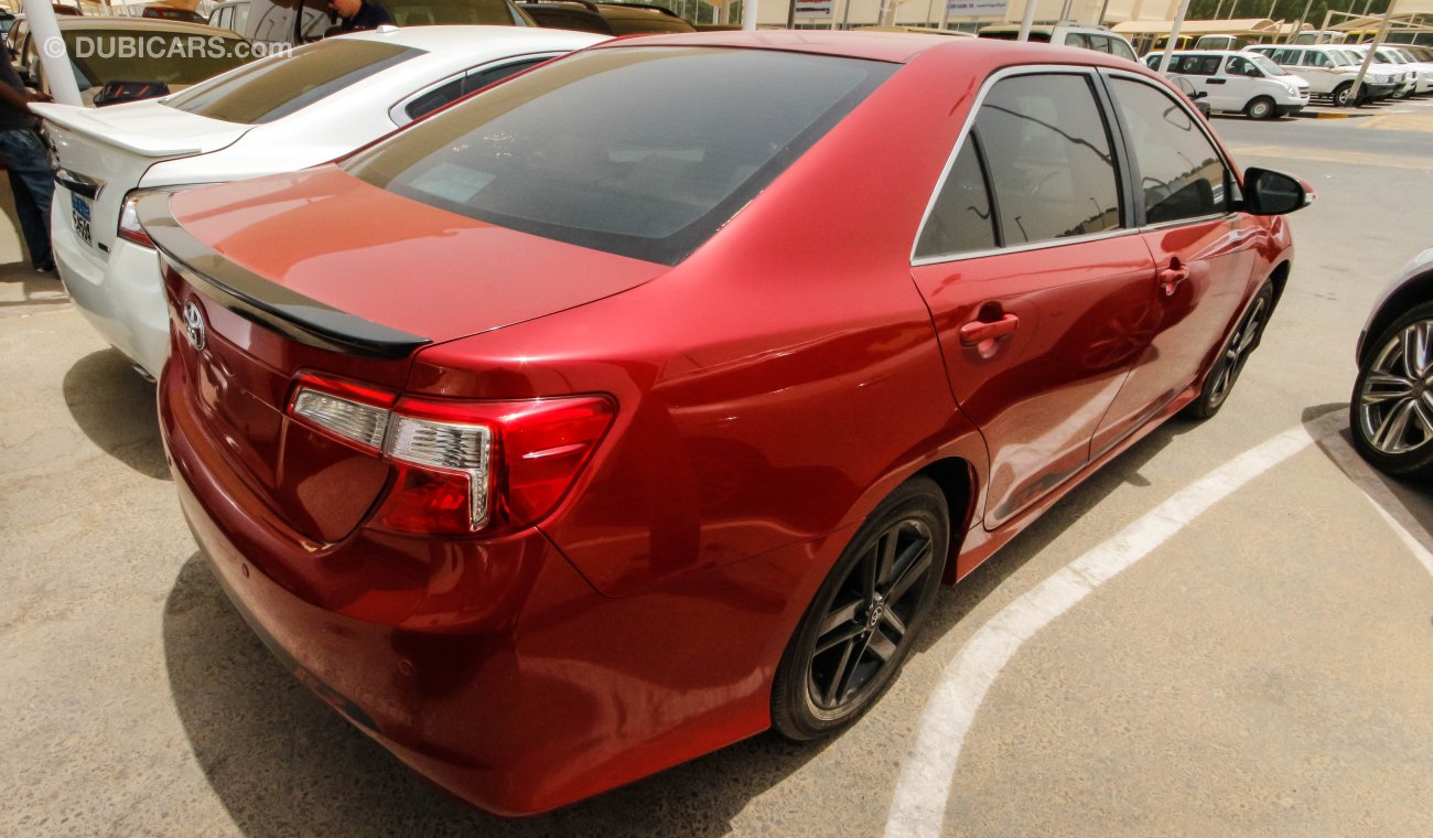 Toyota Camry RZ