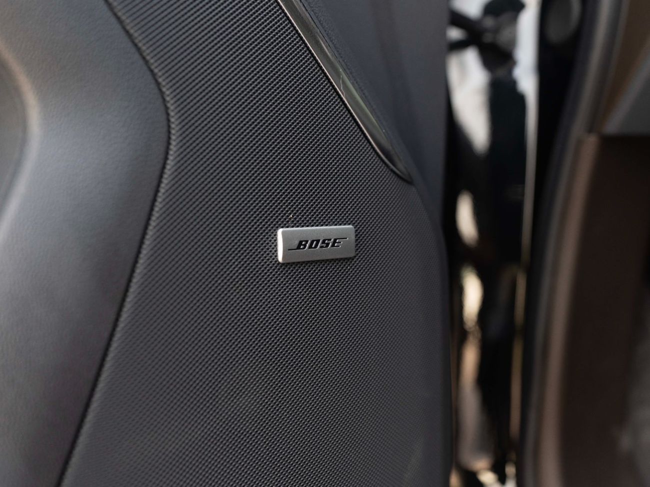 جي أم سي يوكون 6.2 V8 Denali (AWD)