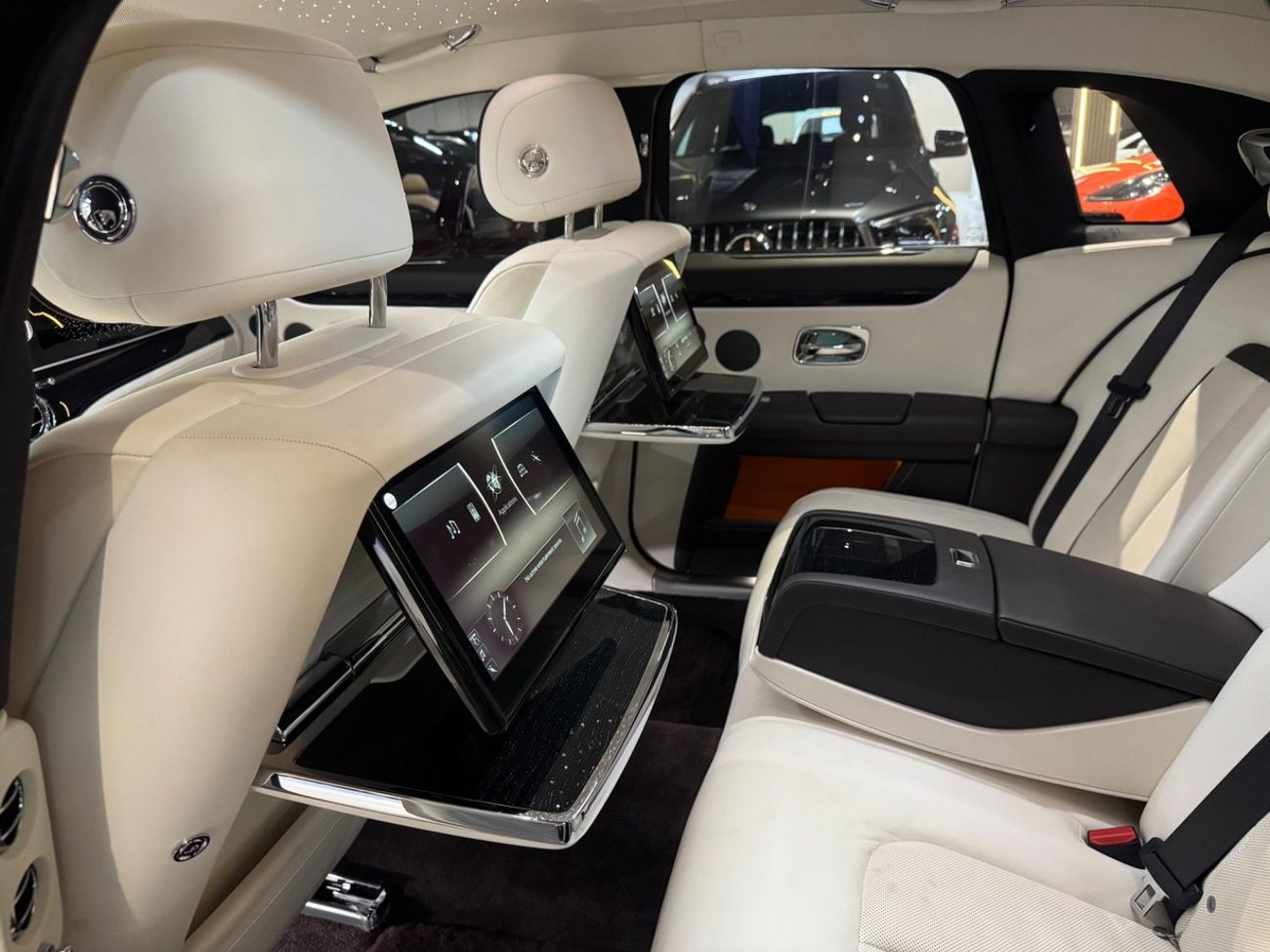 رولز رويس جوست 6.75T Short Wheelbase