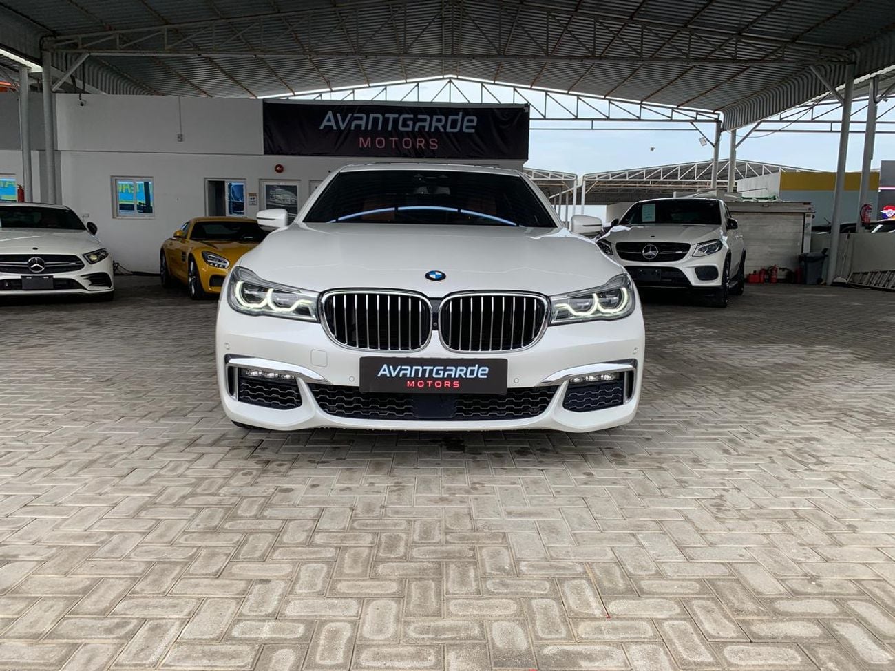BMW 740Li M SPORT PACK