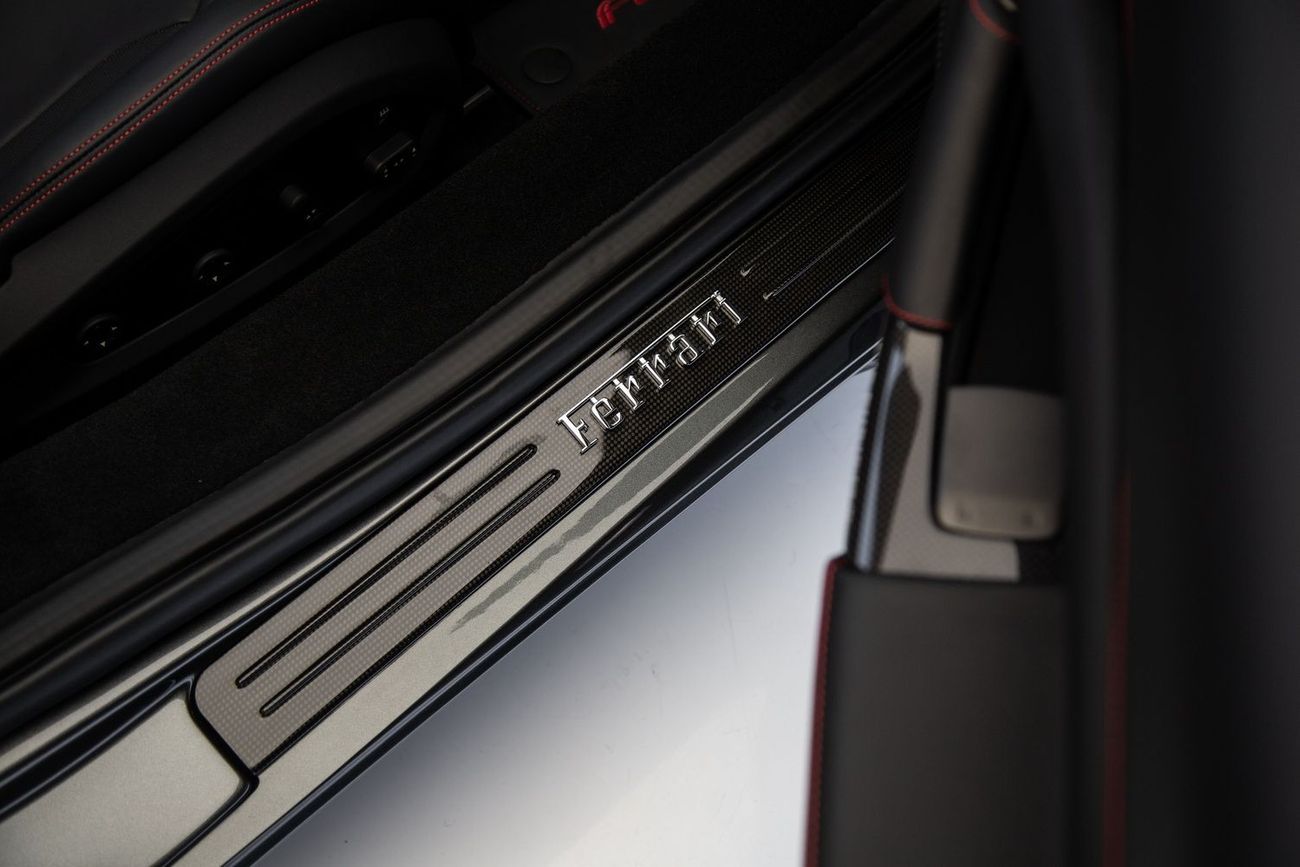 فيراري ف ٨ سبيدر Ferrari F8 Spider