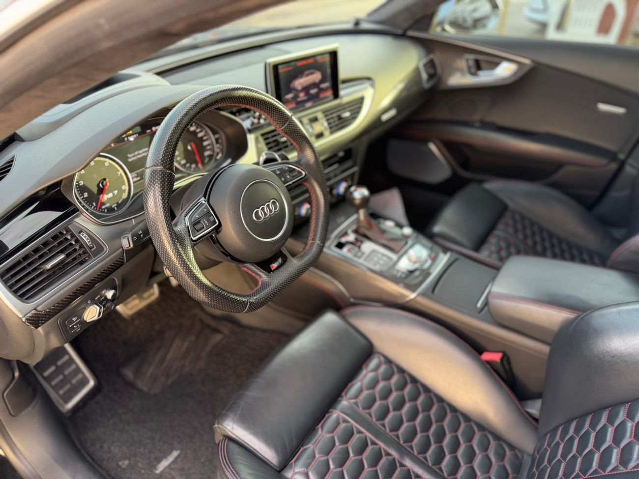 Audi RS7 TFSI quattro 4.0L Audi RS7 Quattro V8 / 2016 / Japanese / Free Accident  / Full Option / Only 97,000